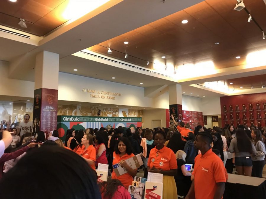 High school students gather at USCs Albert J. Centofante Hall of Fame during registration at the Girls Build LA Summit.

